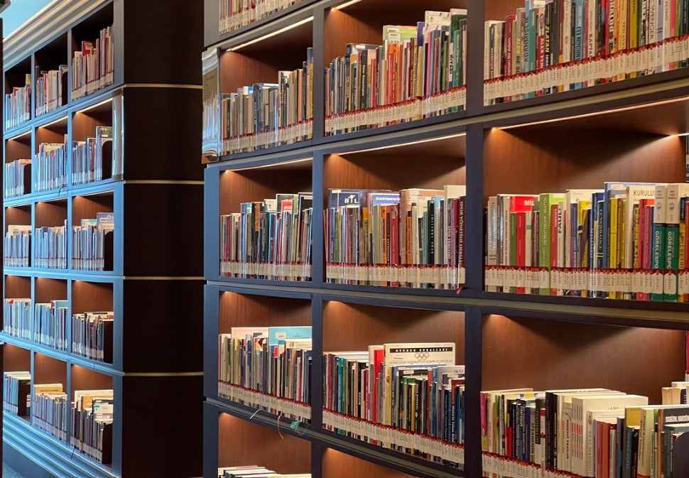 Education moving gallery 7